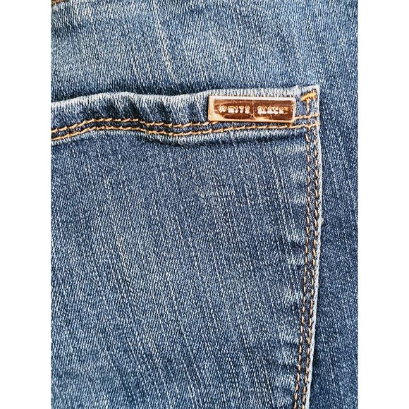 White House Black Market Slim Ankle Studded Jeans Size 10 Mid Wash - Picture 3 of 14